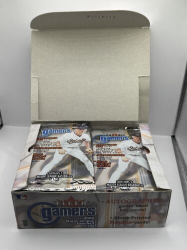 2000 Fleer Gamers Baseball Box
