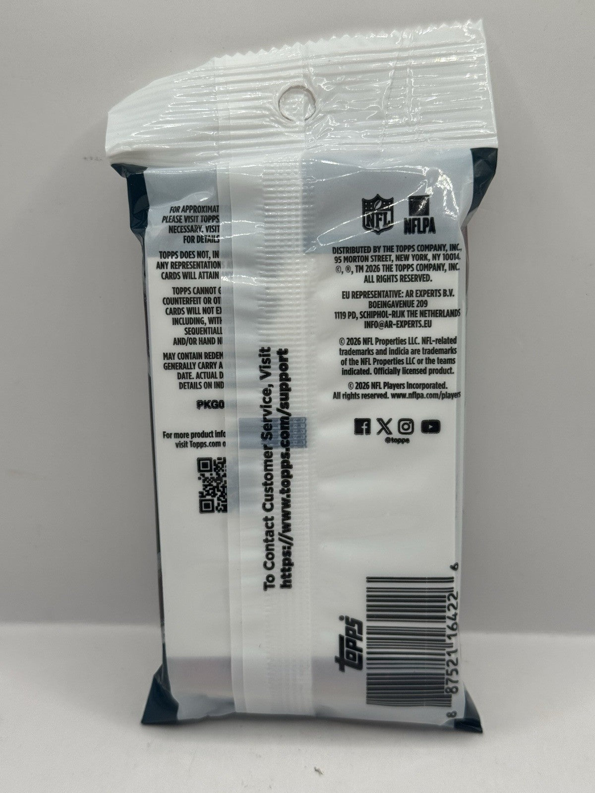 2026 Topps Flagship Football Fat Pack - Sealed
