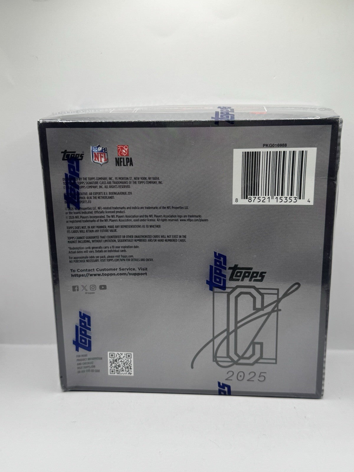 2025 Topps Signature Class Football Mega Box - Factory Sealed