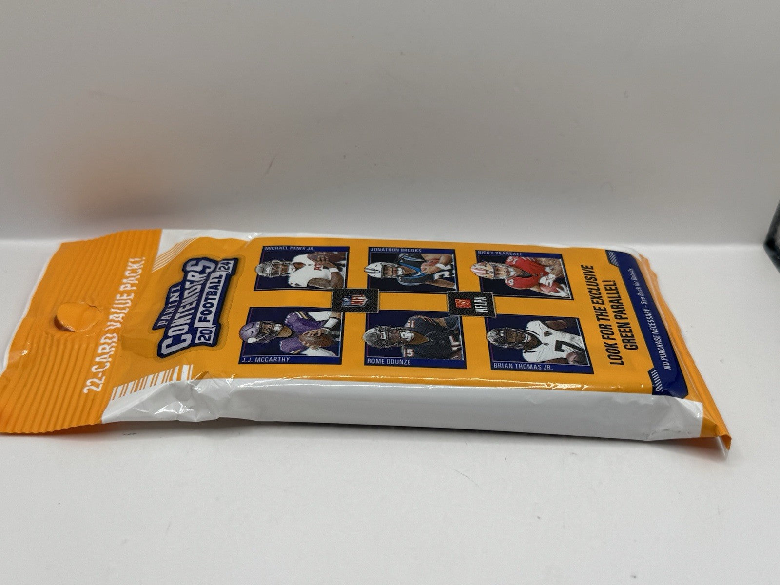 2024 Panini Contenders Football 22-Card Value Pack - Sealed