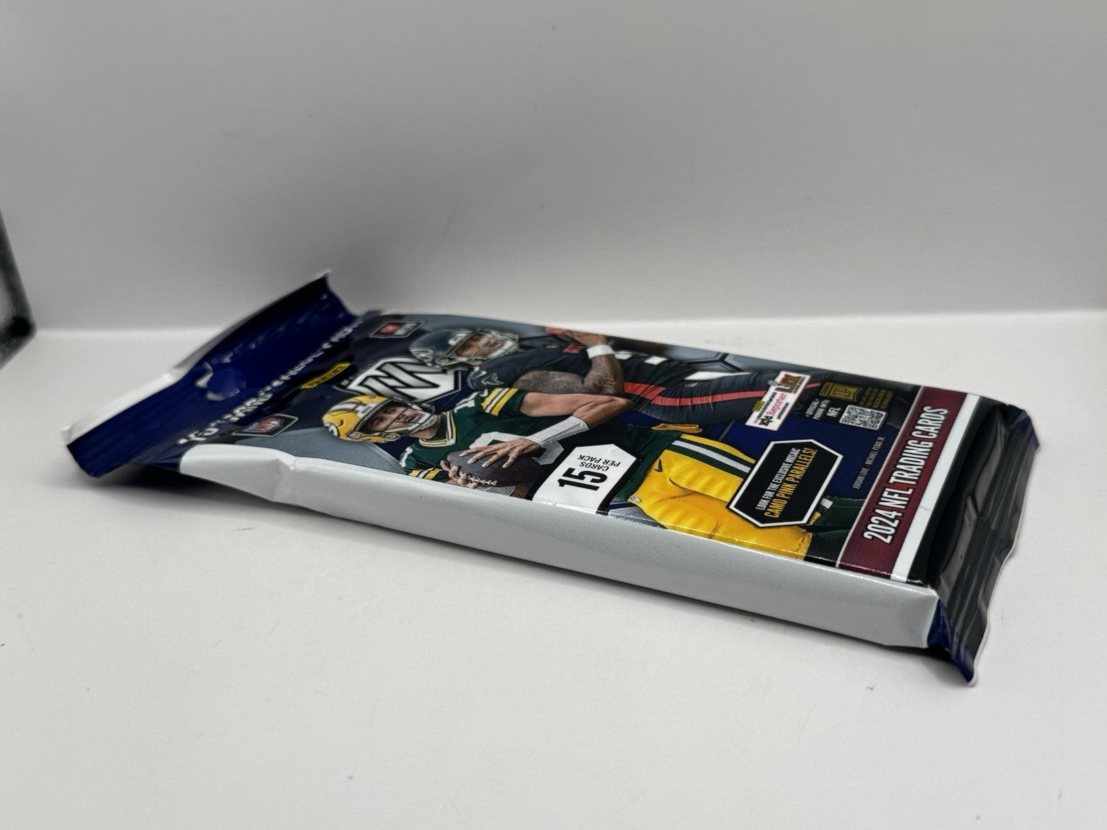 2024 Panini Mosaic Football Value Pack - Sealed